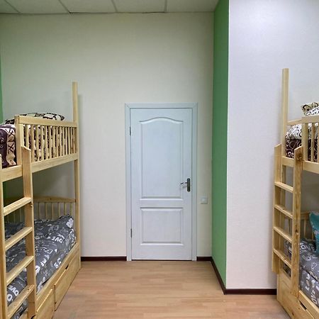 Хостел Мажор ハルキウ 部屋 写真